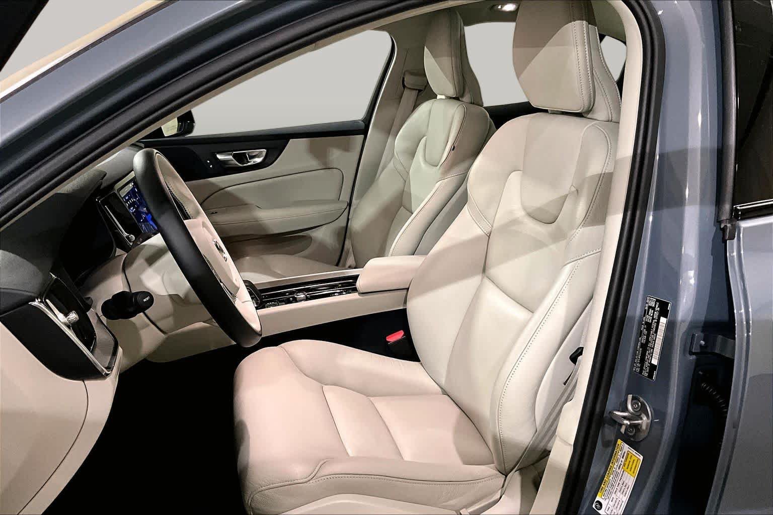 Used 2023 Volvo S60 B5 Plus AWD/4WD image 8