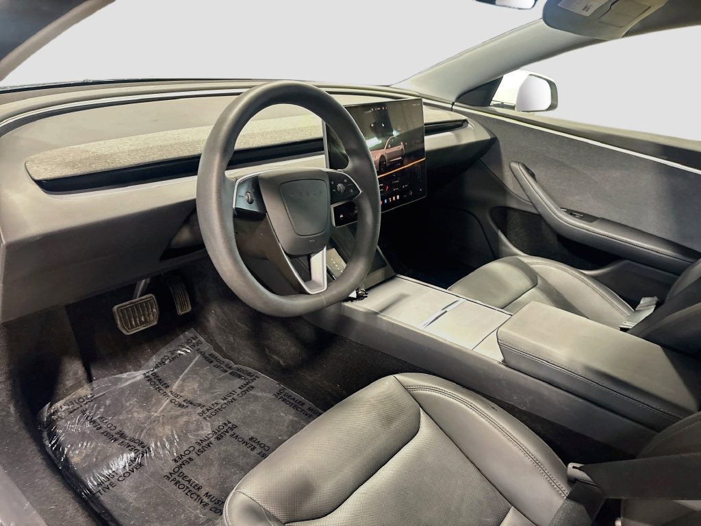 Used 2025 Tesla Model 3 Long Range RWD image 9