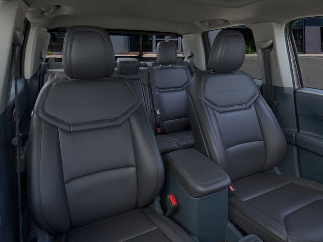 New 2025 Ford Maverick Lariat w/ Black Appearance Package image 10