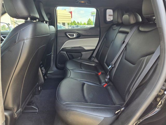 Used 2025 Jeep Compass Limited image 25