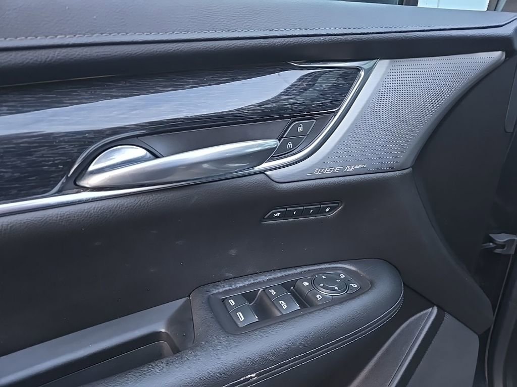 Used 2020 Cadillac XT5 Premium Luxury image 14