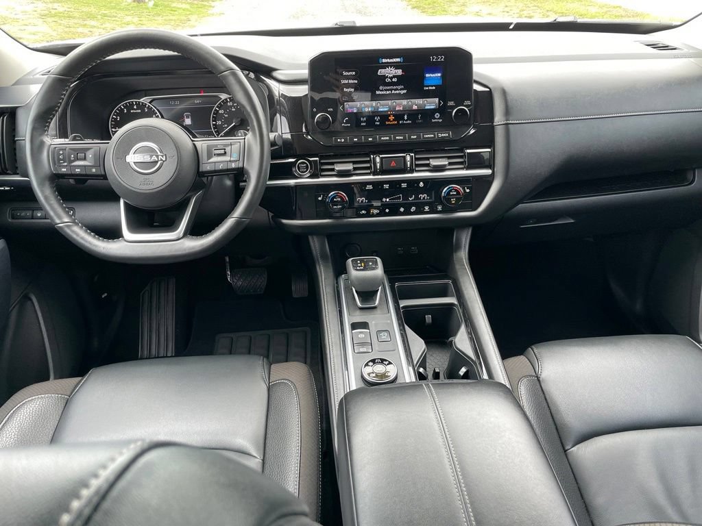 Certified 2022 Nissan Pathfinder SL AWD/4WD image 11