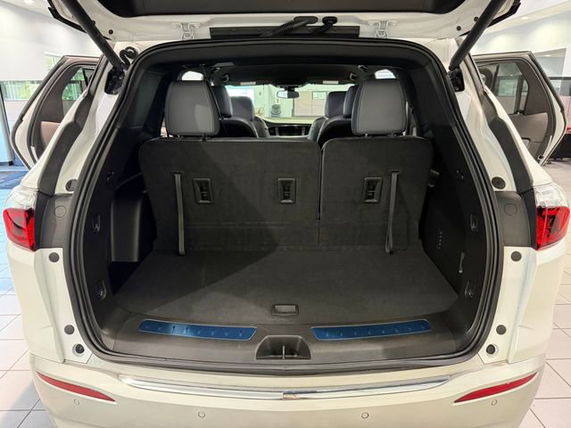 Used 2023 Buick Enclave Essence FWD image 10