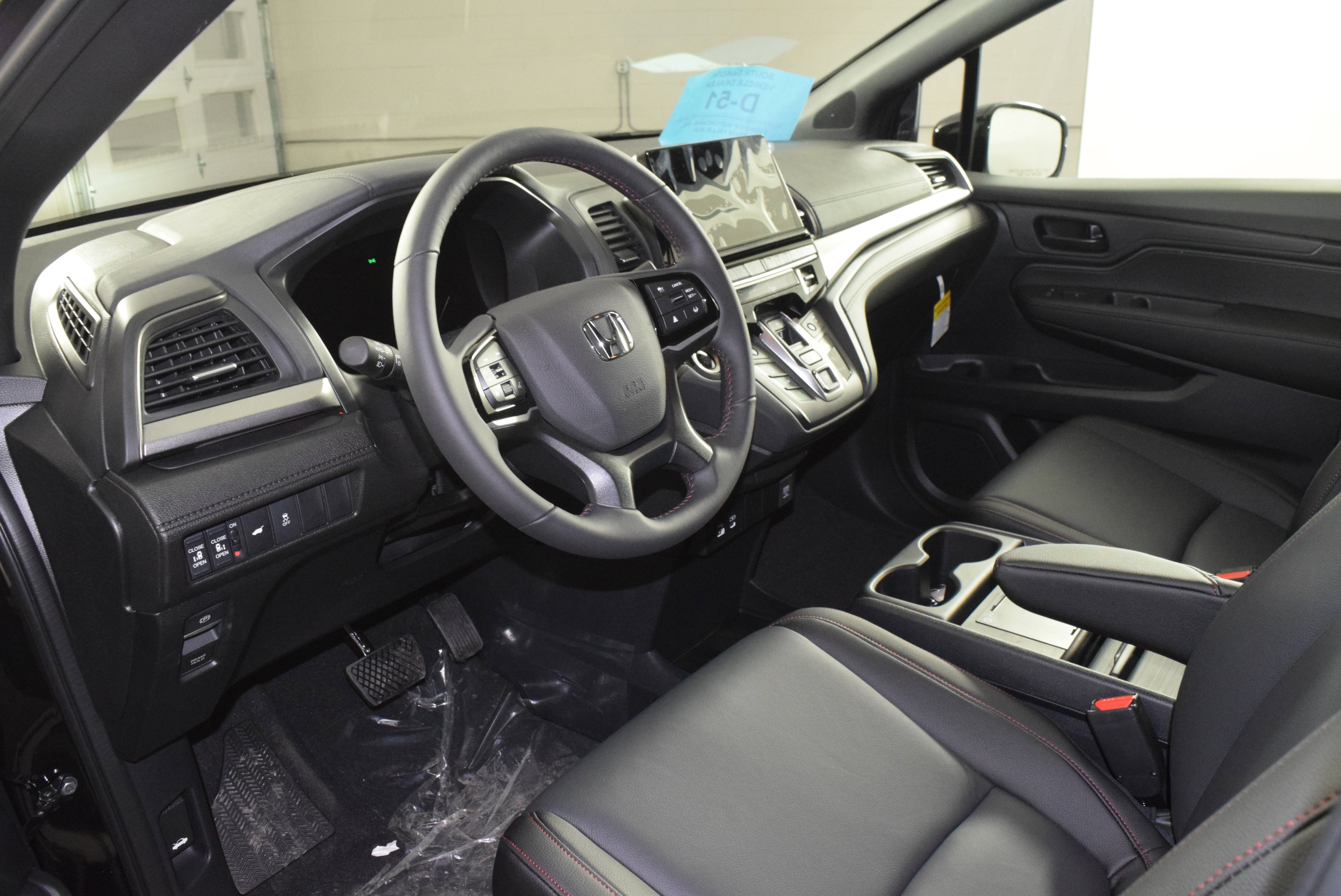 New 2026 Honda Odyssey Sport-L image 2