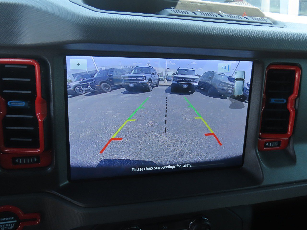 Used 2024 Ford Bronco Black Diamond AWD/4WD image 31