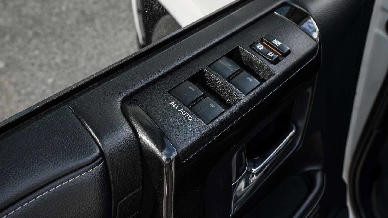 Used 2019 Toyota 4Runner Limited image 22