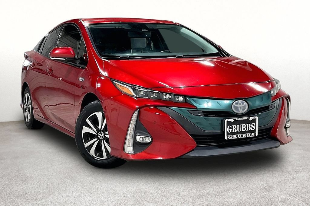 Used 2018 Toyota Prius Prime Advanced FWD image 1