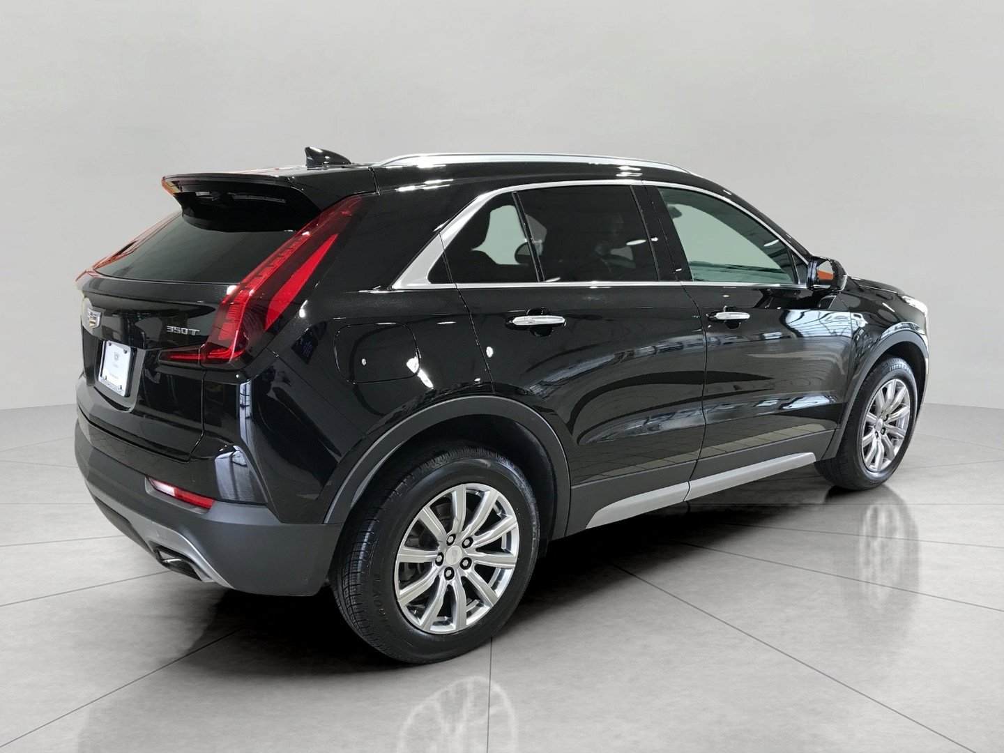 Used 2020 Cadillac XT4 Premium Luxury AWD/4WD image 25