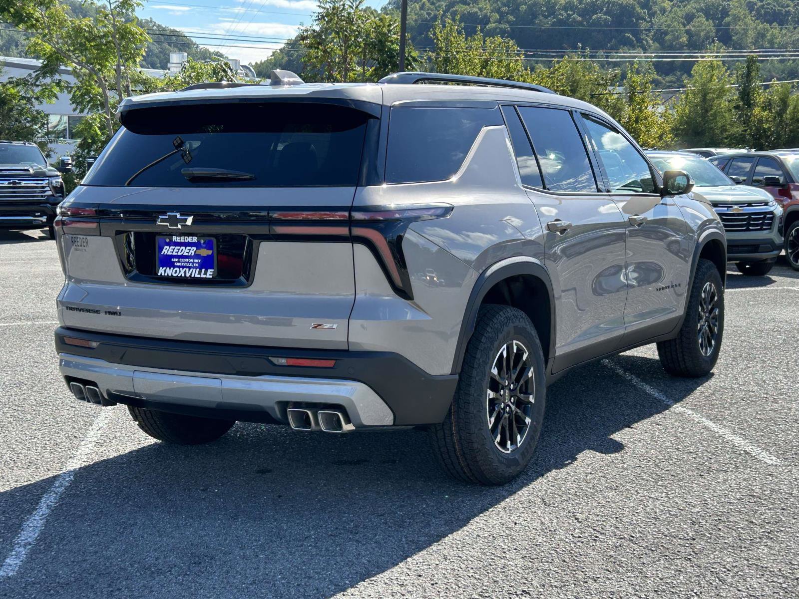 New 2026 Chevrolet Traverse Z71 w/ LPO, Floor Liner Package image 3