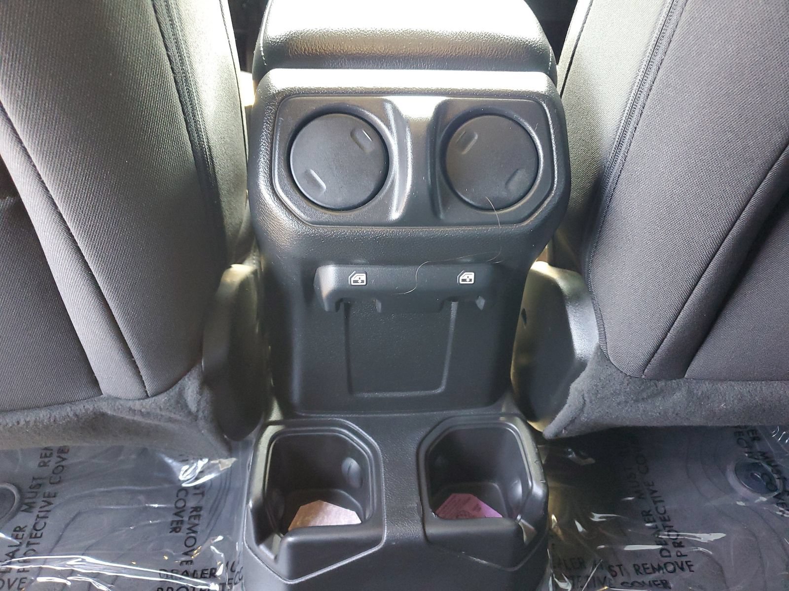 Used 2023 Jeep Gladiator Sport AWD/4WD image 11
