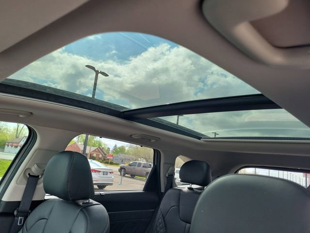 Used 2023 Kia Sorento SX Prestige image 37