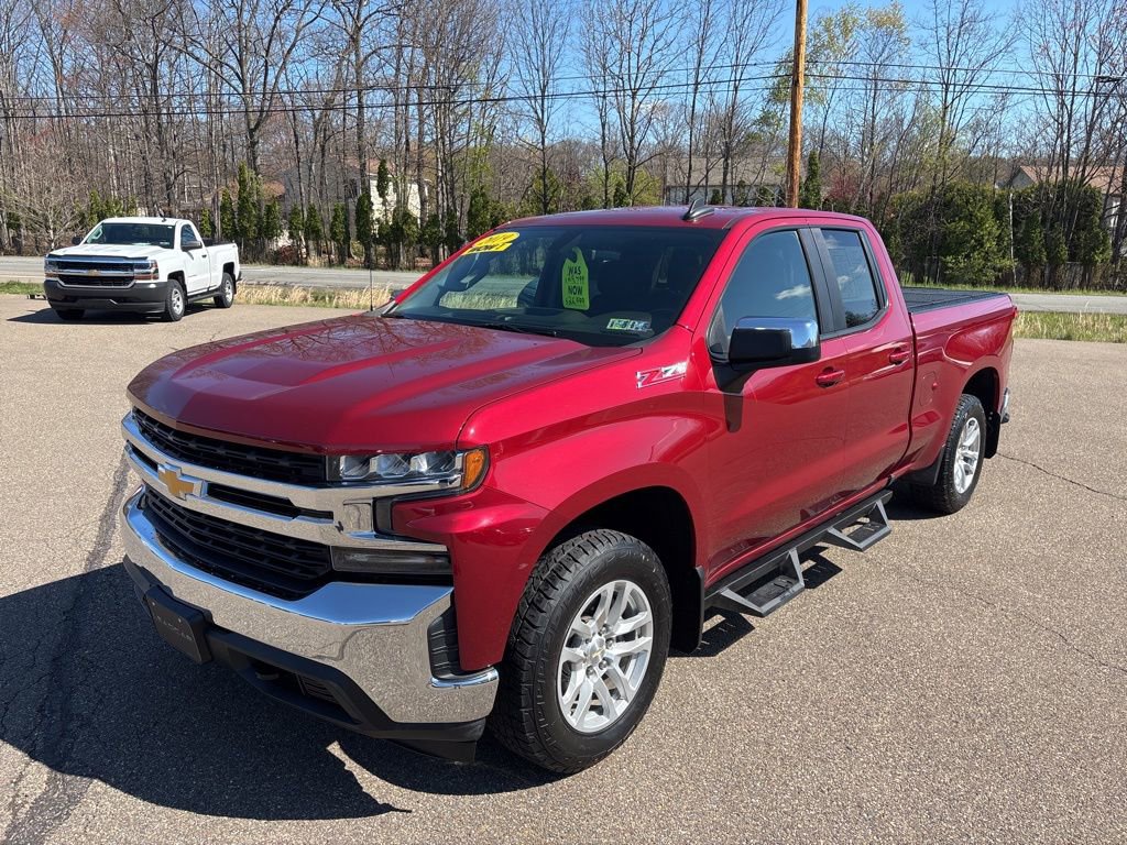 Used 2019 Chevrolet Silverado 1500 LT w/ All-Star Edition AWD/4WD image 2