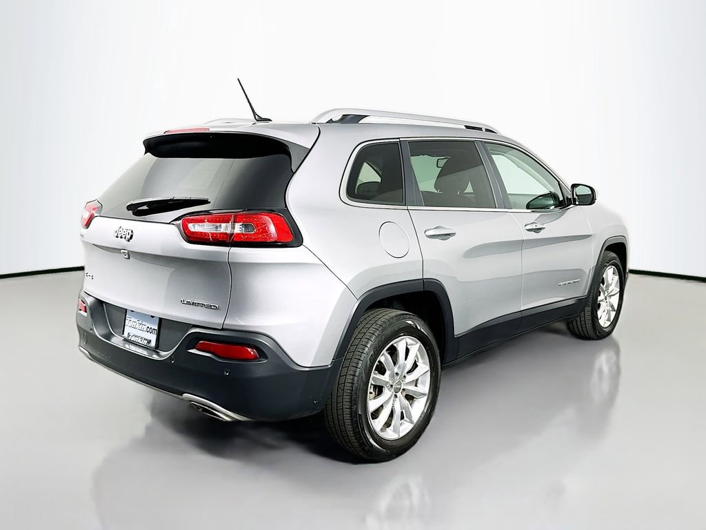 Used 2015 Jeep Cherokee Limited AWD/4WD image 8