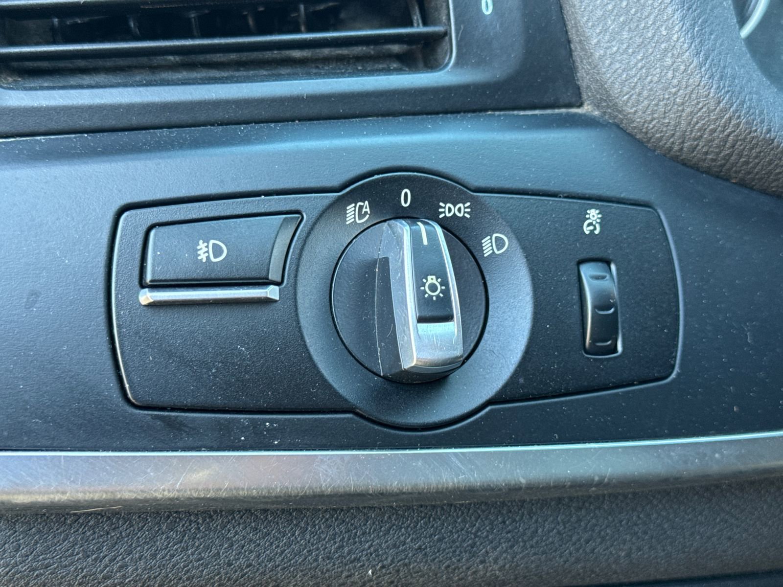 Used 2013 BMW X3 xDrive28i image 17