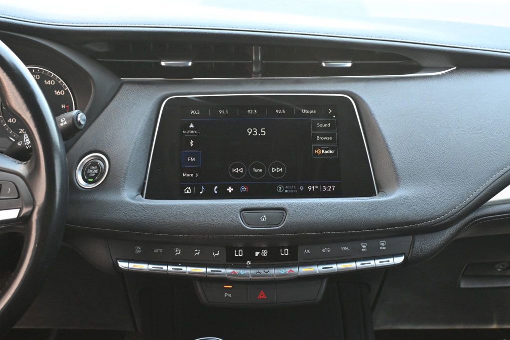 Used 2022 Cadillac XT4 Premium Luxury w/ Safety Alert Package image 11