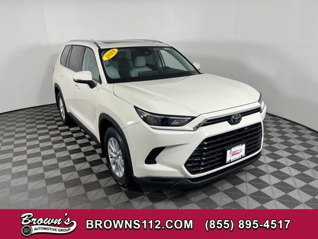 Used 2024 Toyota Grand Highlander XLE image 1