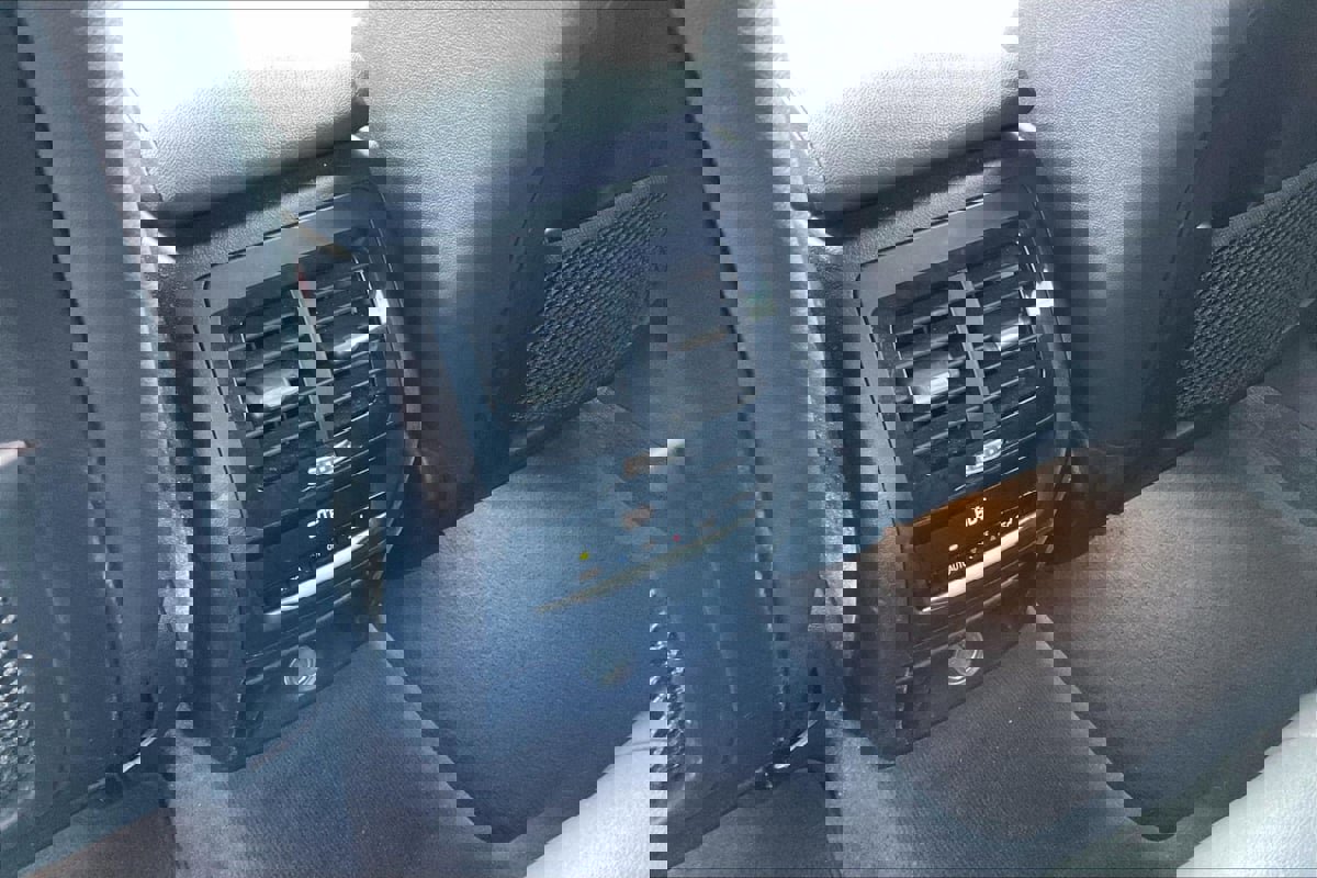 Used 2019 BMW X3 xDrive30i w/ Driving Assistance Package image 32