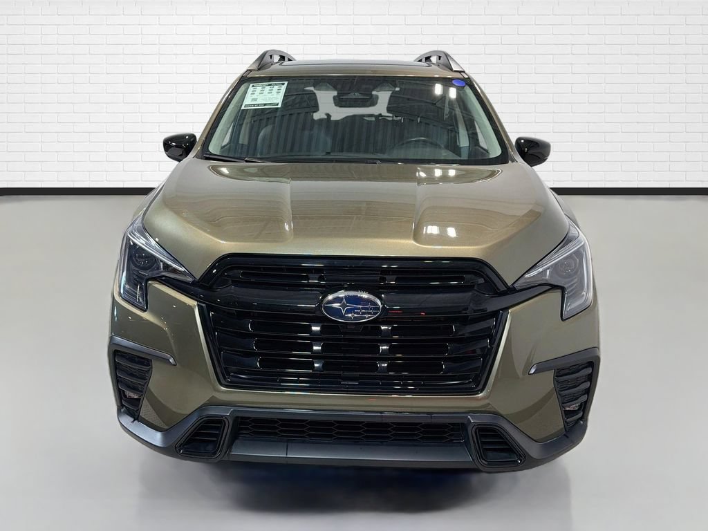 Used 2024 Subaru Ascent Onyx Edition AWD/4WD image 2