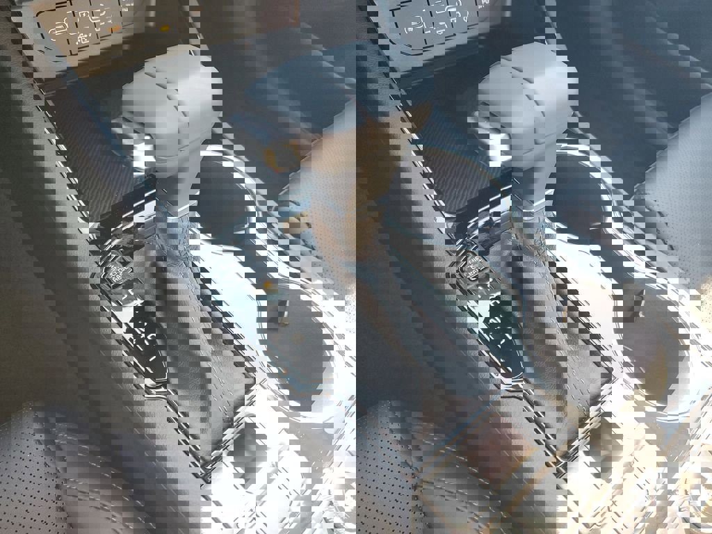 New 2026 Kia K5 EX image 34