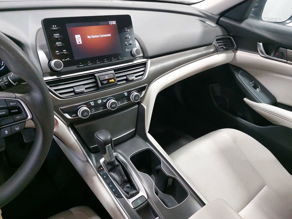 Used 2018 Honda Accord LX image 22