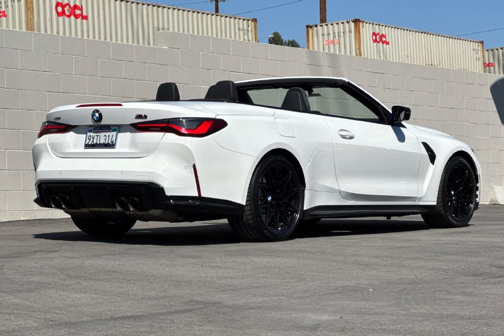 Used 2024 BMW M4 xDrive Competition AWD/4WD image 9