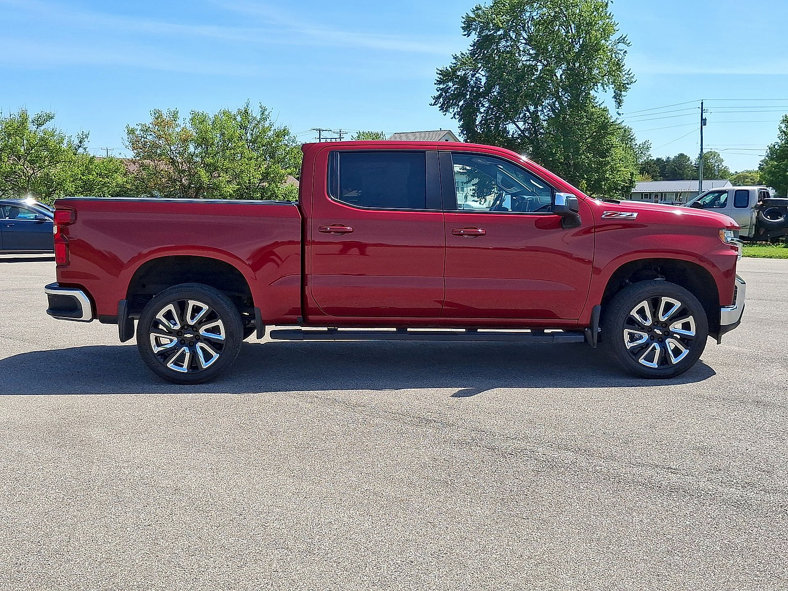 Used 2019 Chevrolet Silverado 1500 LT w/ All-Star Edition AWD/4WD image 26