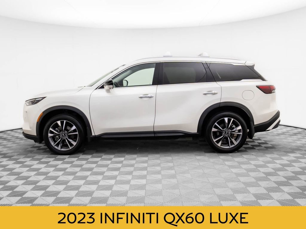 Used 2023 INFINITI QX60 Luxe w/ Cargo Package image 2