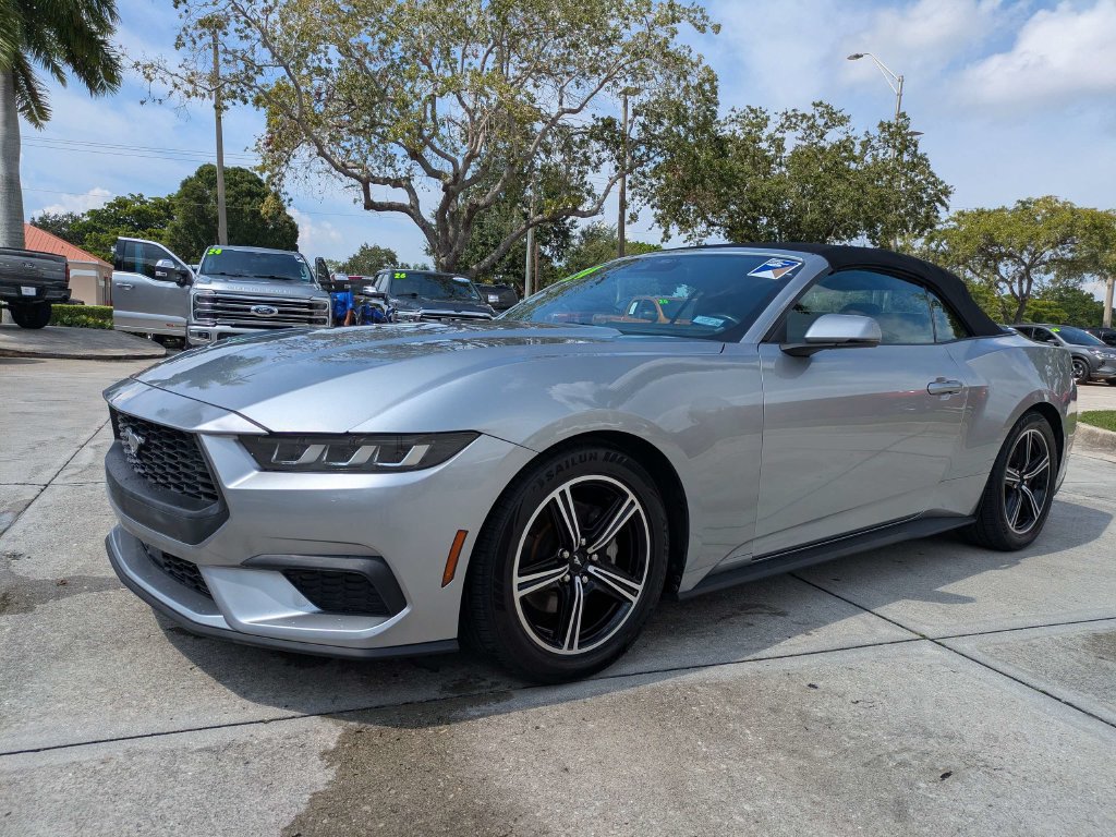 Certified 2024 Ford Mustang Premium RWD image 7