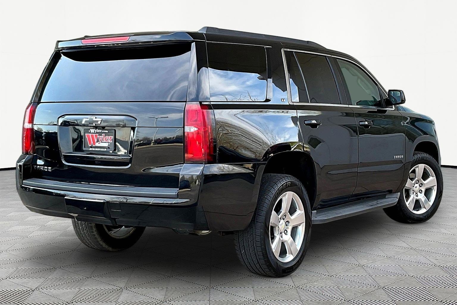 Used 2015 Chevrolet Tahoe LT image 6