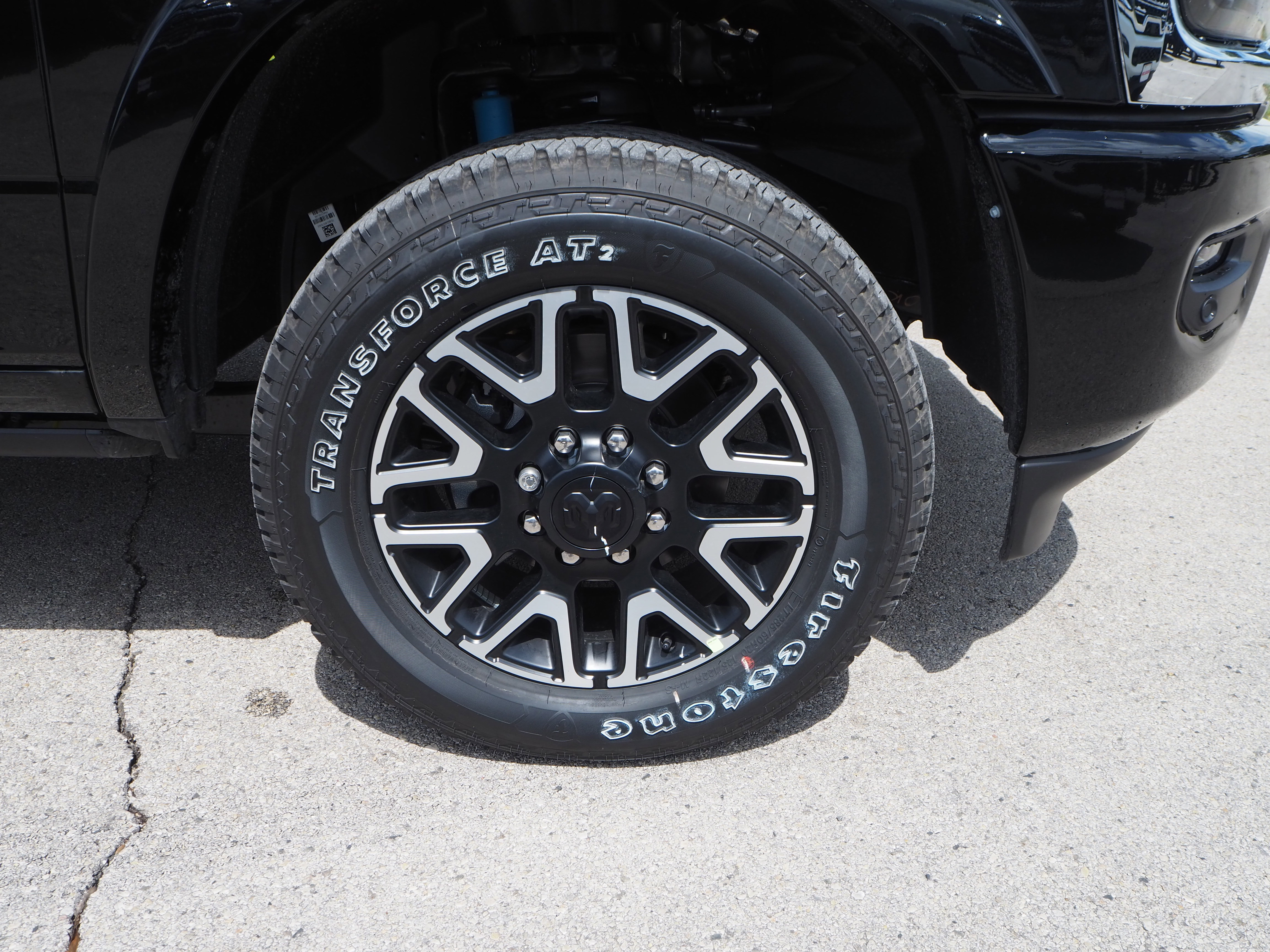 New 2025 RAM 2500 Limited AWD/4WD image 5