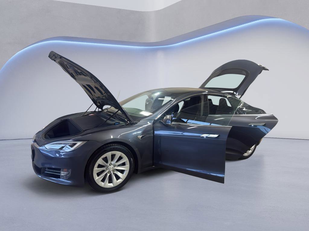 Used 2017 Tesla Model S 100D image 9