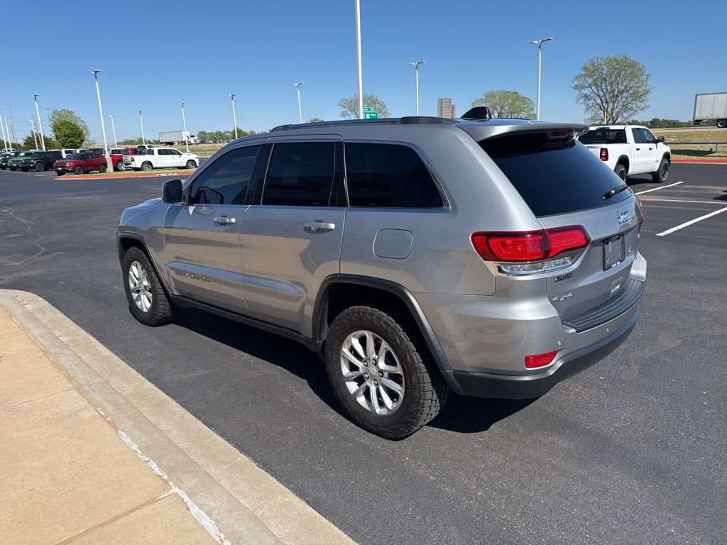 Used 2021 Jeep Grand Cherokee Laredo AWD/4WD image 8