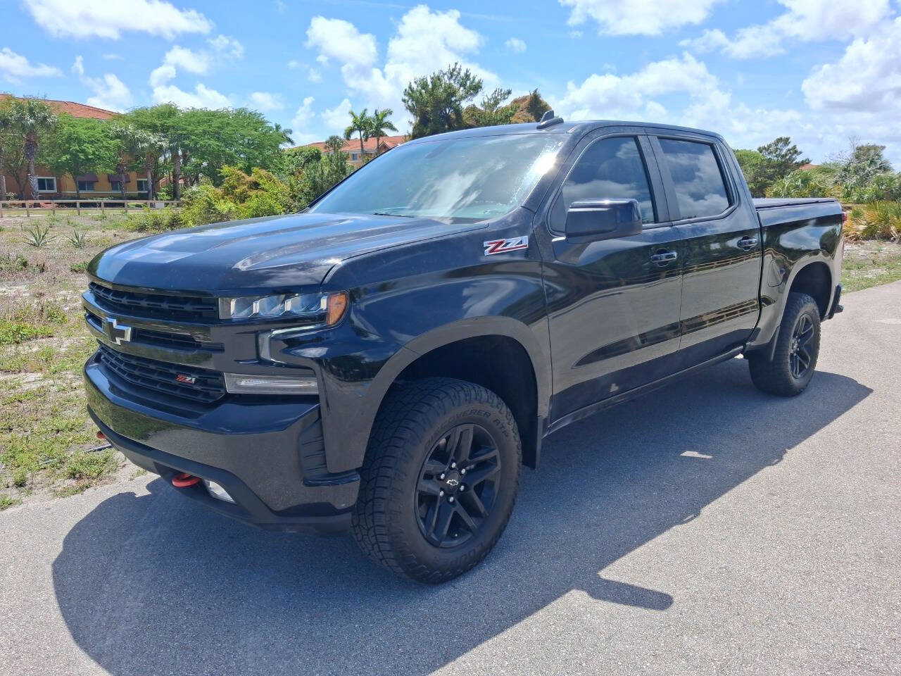 Used 2021 Chevrolet Silverado 1500 LT Trail Boss w/ Bed Protection Package image 2
