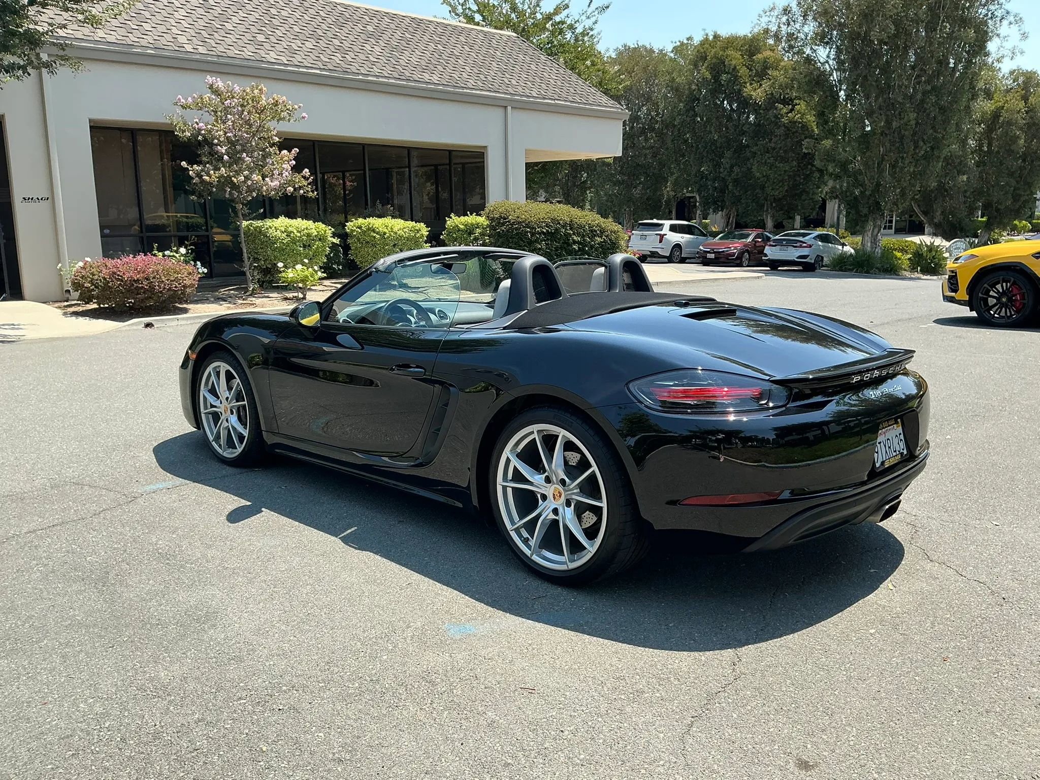 Used 2022 Porsche 718 Boxster image 3