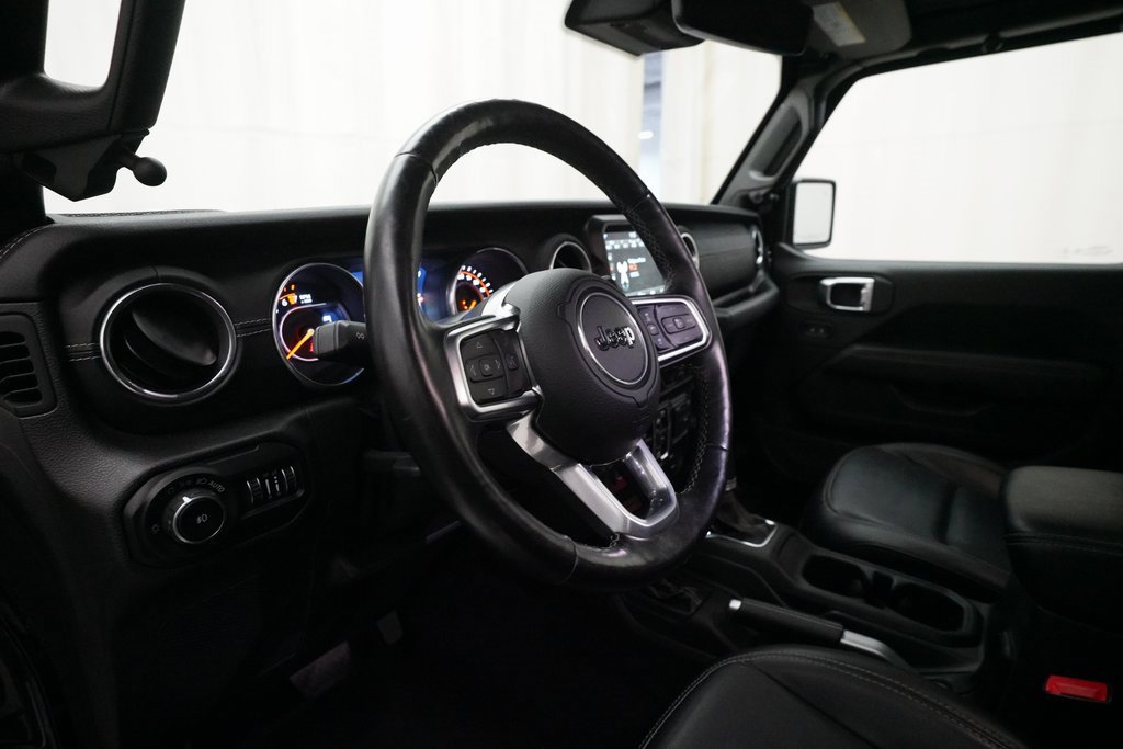 Used 2019 Jeep Wrangler Unlimited Sahara w/ Quick Order Package 24M Moab image 8