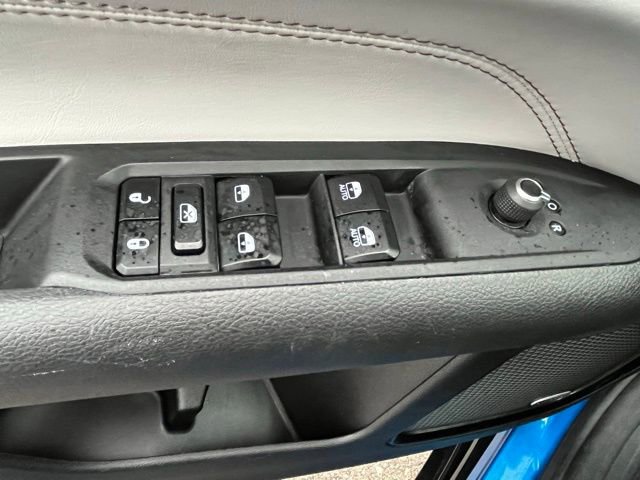 Used 2023 Jeep Compass Limited w/ Elite Group AWD/4WD image 22