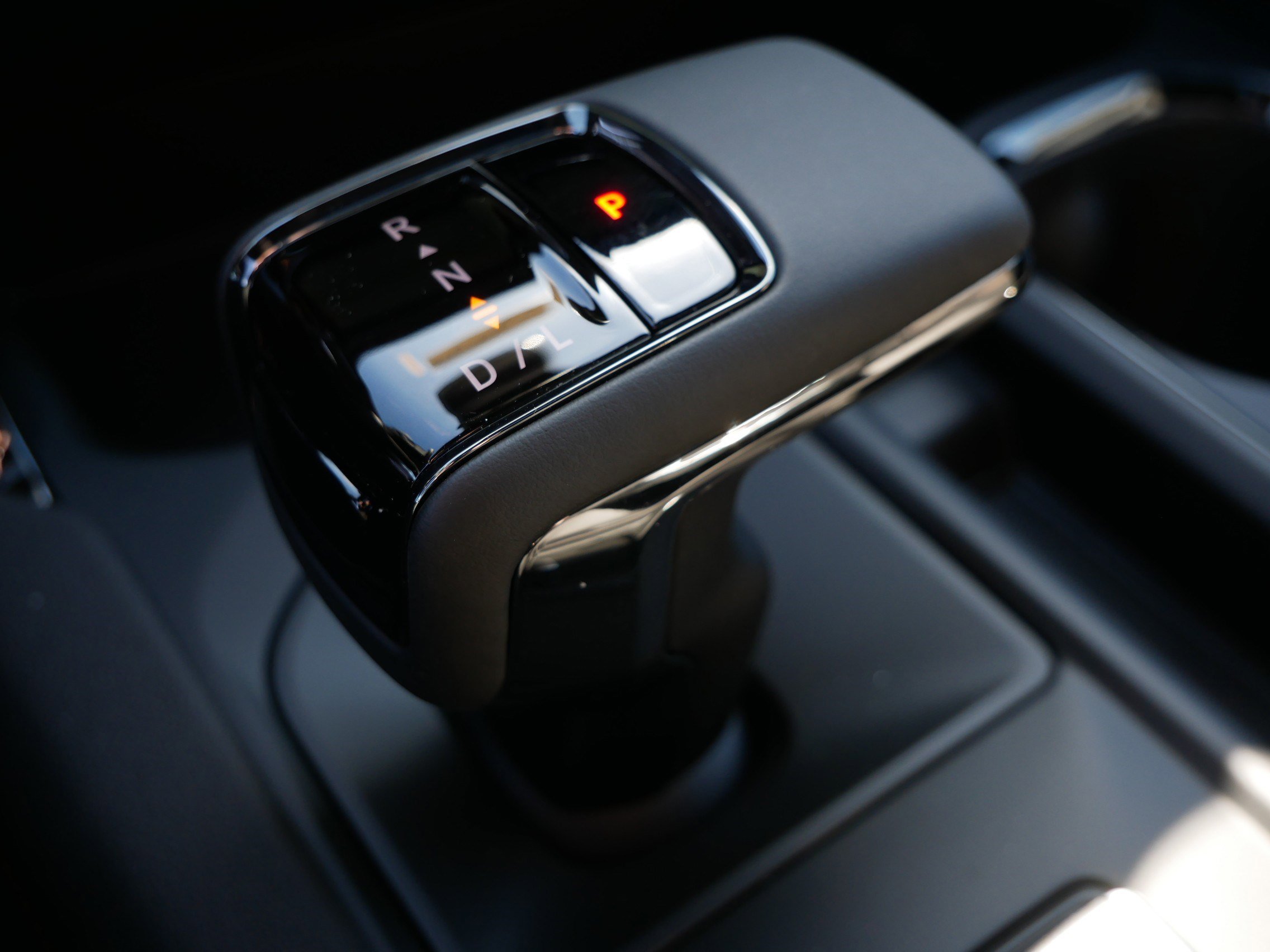 New 2026 GMC Sierra 1500 AT4 w/ Technology Package AWD/4WD image 9