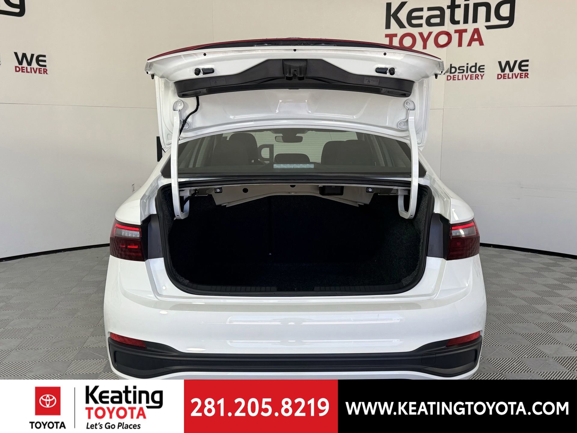 Used 2025 Volkswagen Jetta S image 17