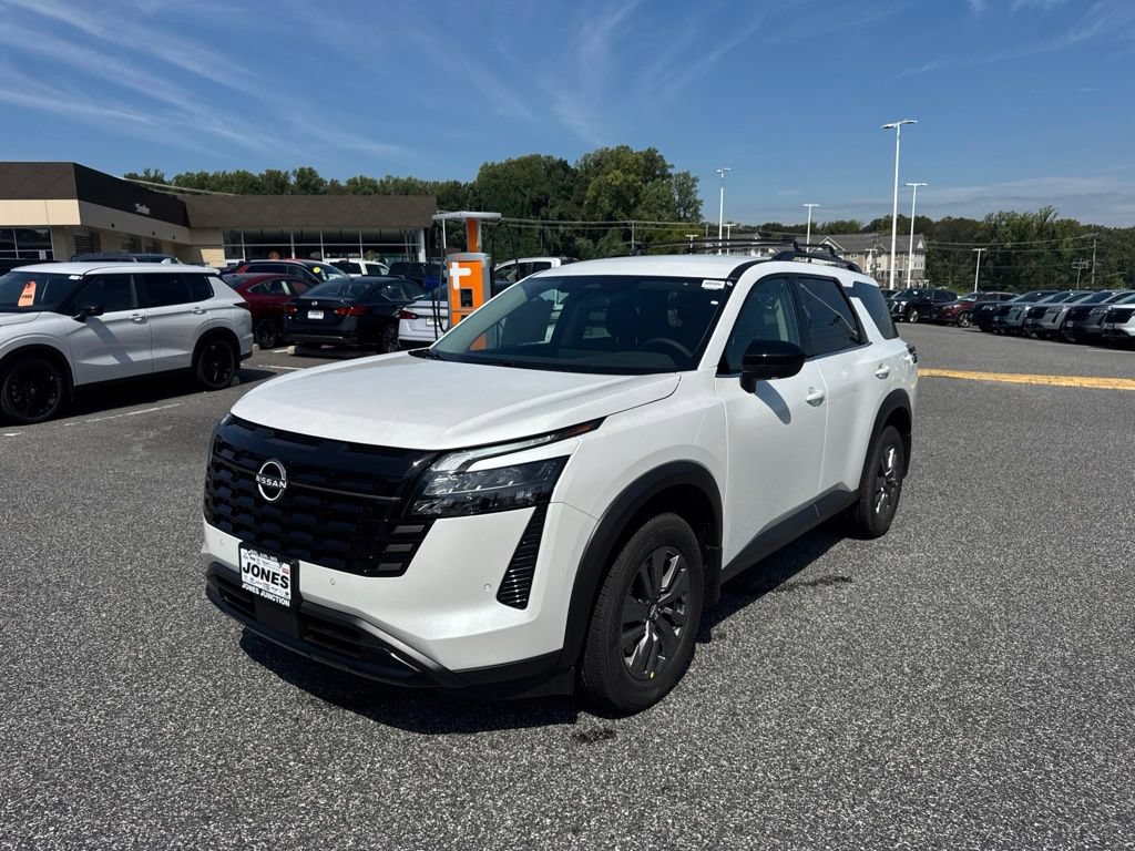 New 2026 Nissan Pathfinder SV