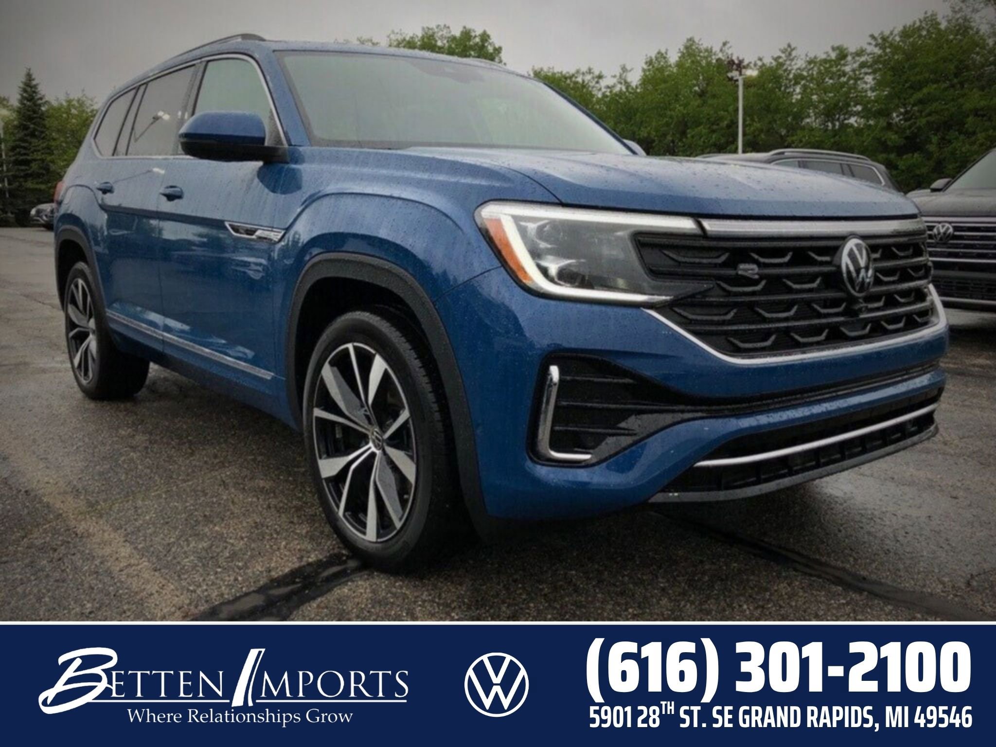 New 2025 Volkswagen Atlas SEL Premium R-Line