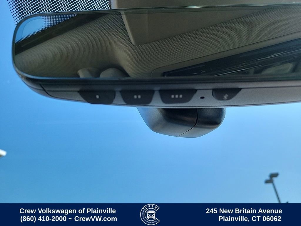 Certified 2025 Volkswagen Atlas SEL image 10