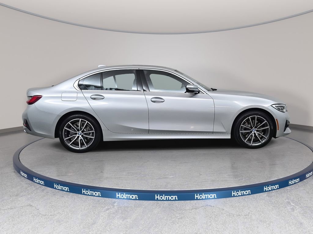 Used 2019 BMW 330i xDrive Sedan w/ Convenience Package image 5