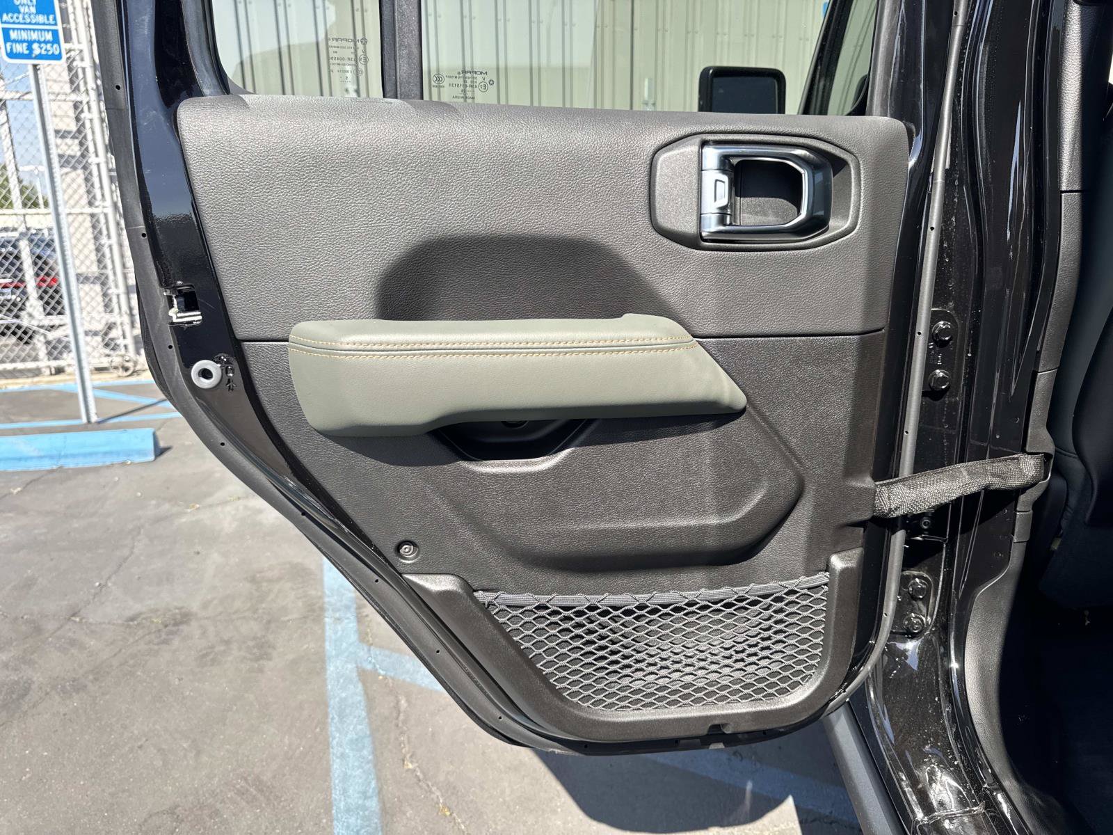 New 2026 Jeep Gladiator Mojave AWD/4WD image 28