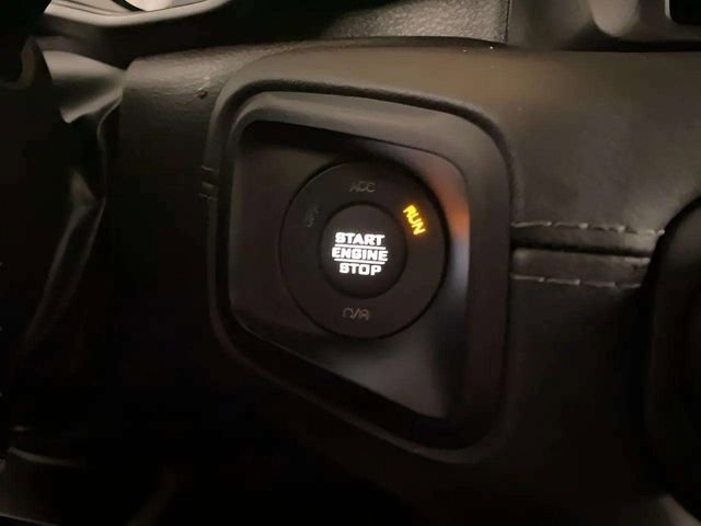 Used 2025 Jeep Wrangler Unlimited Sahara w/ Safety Group image 36