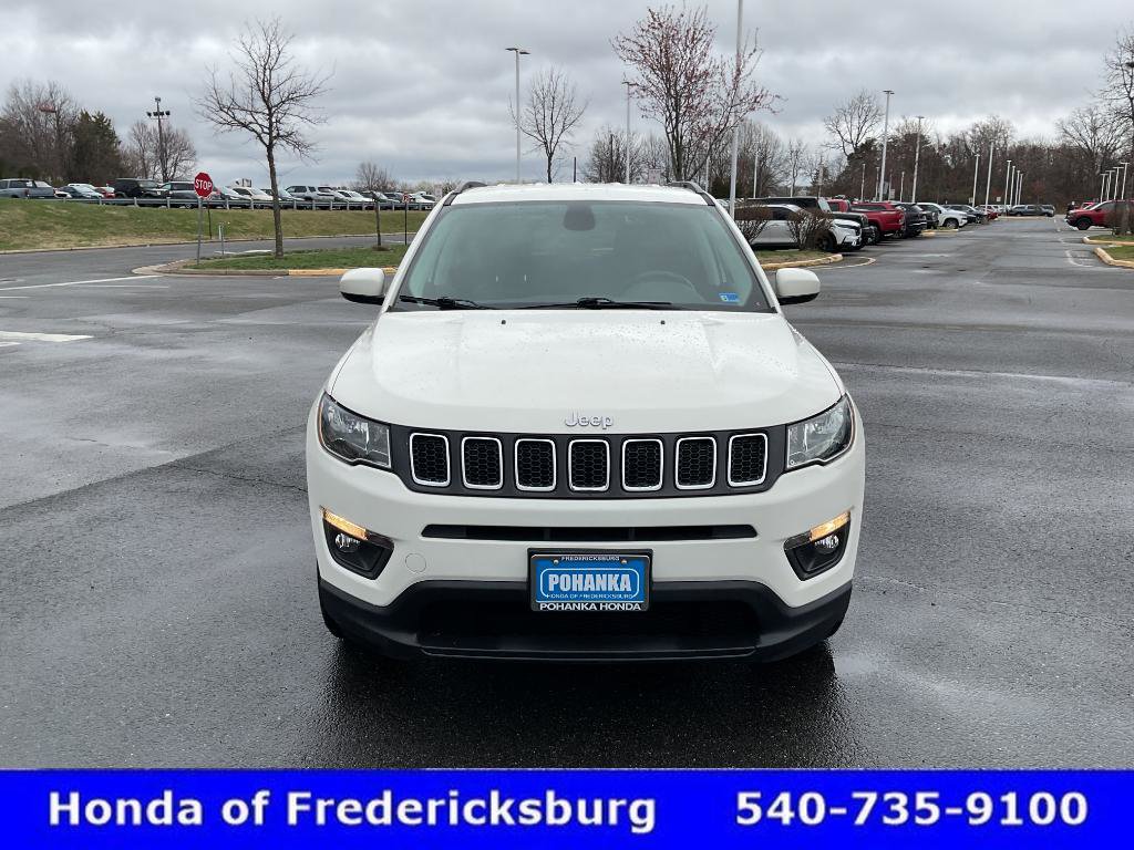 Used 2019 Jeep Compass Latitude w/ Popular Equipment Group AWD/4WD image 9
