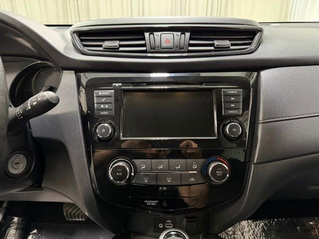 Used 2019 Nissan Rogue S w/ Special Edition Package image 13