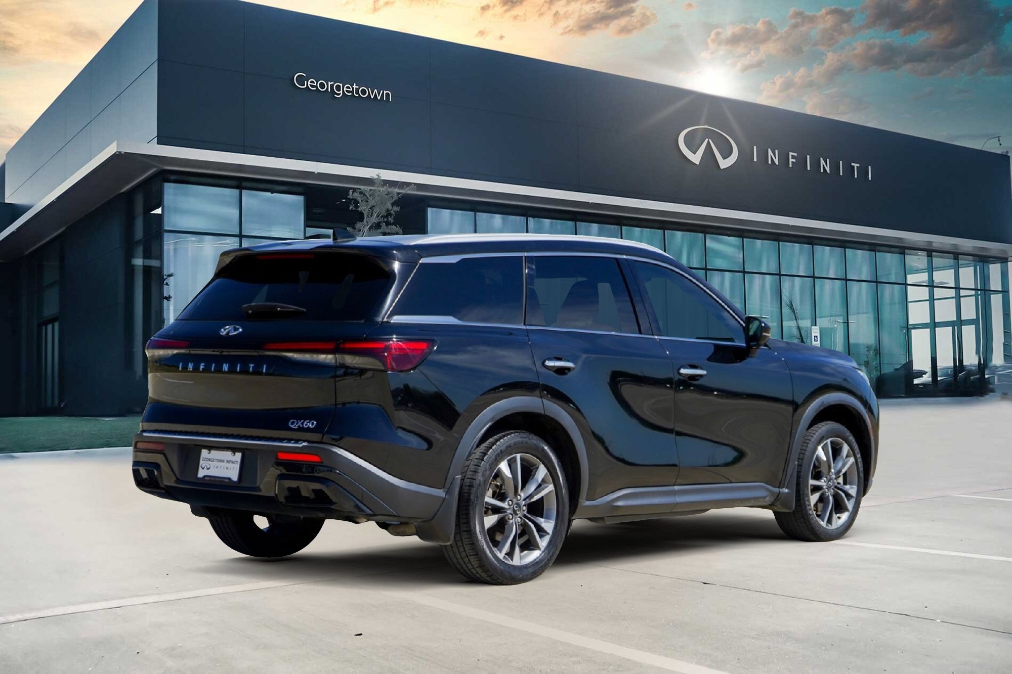 Certified 2023 INFINITI QX60 Luxe w/ Performance Audio Package image 4