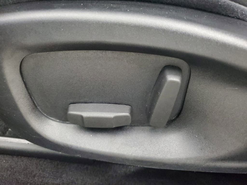 Used 2020 Jaguar I-PACE S image 21