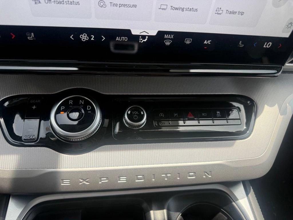 New 2026 Ford Expedition Active AWD/4WD image 24