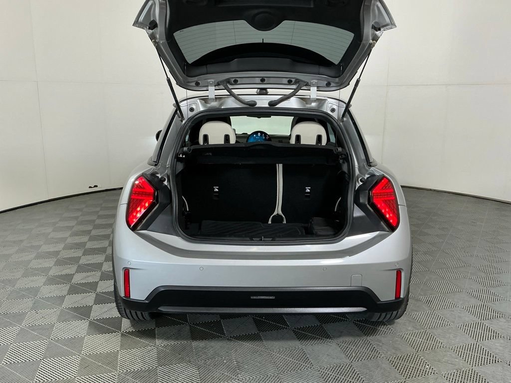 Certified 2025 MINI Cooper S FWD image 24